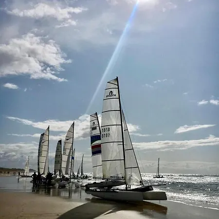 White Sand Beach Апартаменты *